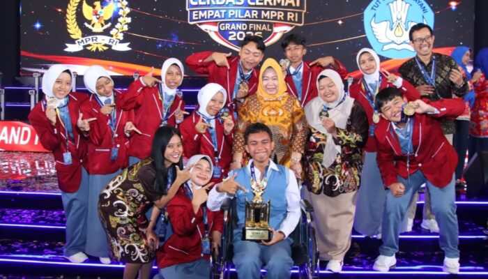 SMAN 2 Katingan Kuala Ukir Sejarah Jadi Juara Nasional LCC Empat Pilar