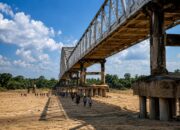 Sungai Barito Dangkal, Gosong Pasir Muncul di Kalahien