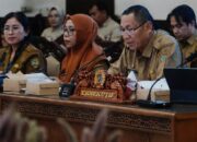 Sungai Menyusut Imbas Kemarau, Jalur Pasokan Bahan Pokok ke Pedalaman Kalteng Terhambat