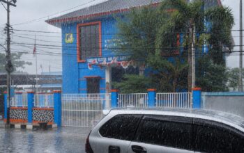 Tiga Bulan Menunggu, Akhirnya Kumai Diguyur Hujan