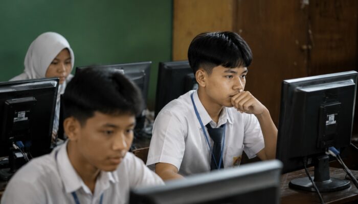 TKA 2026 di Kalteng Ditunda akibat Karhutla, Siswa Tunggu Jadwal Baru